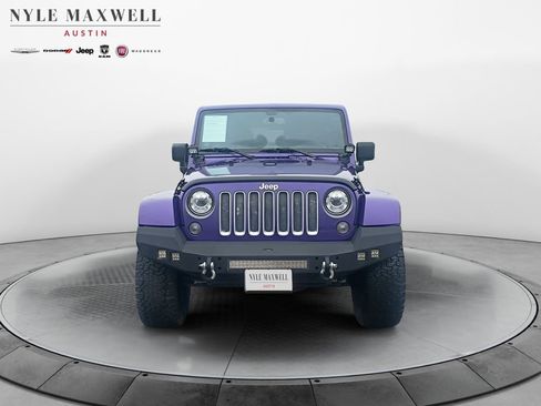 Used 2017 Jeep Wrangler Unlimited Sahara w/ Connectivity Group AWD/4WD image 18