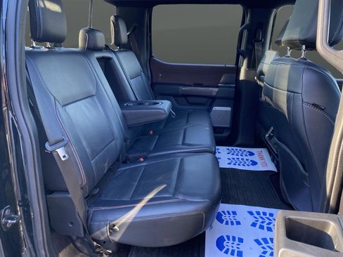 Used 2021 Ford F150 Lariat w/ Equipment Group 502A High image 41