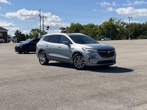 Certified 2023 Buick Enclave Avenir w/ Avenir Technology Package AWD/4WD image 2