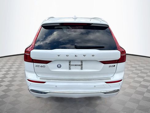 Used 2022 Volvo XC60 B5 Inscription w/ Advanced Package image 7