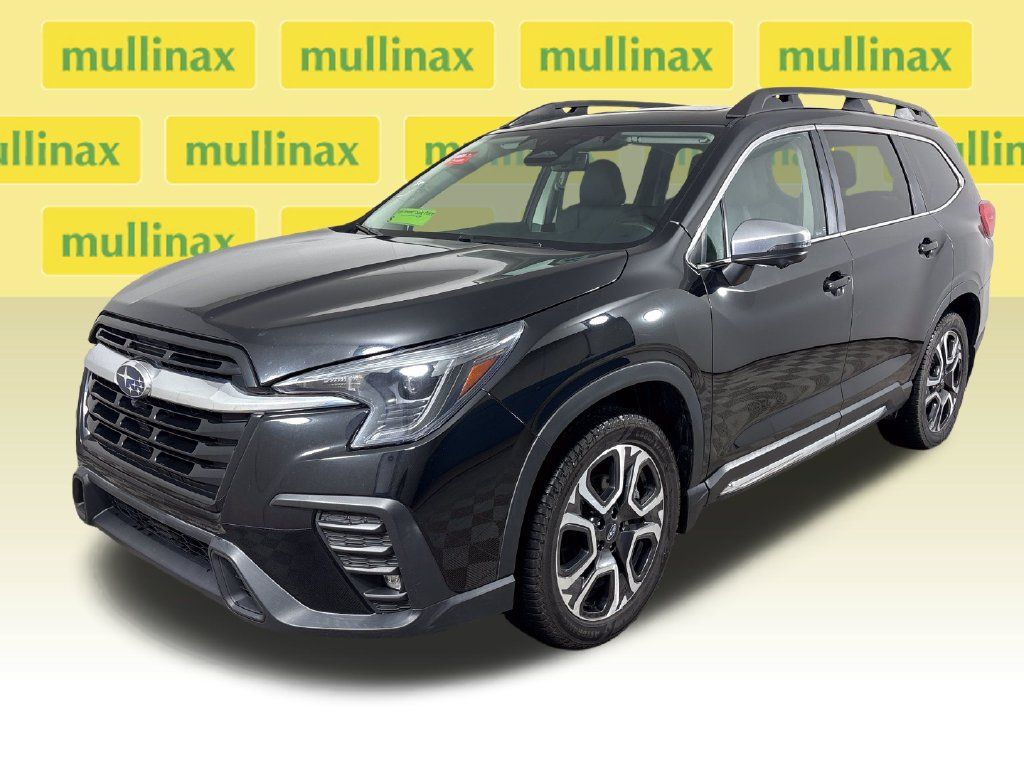 Used 2023 Subaru Ascent Limited w/ Technology Package AWD/4WD image 14