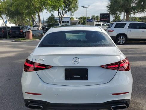Used 2024 Mercedes-Benz C 300 Sedan image 13