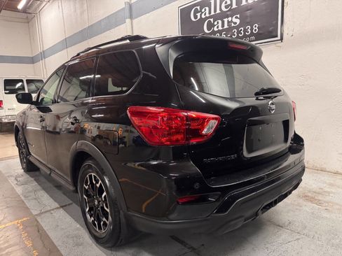 Used 2019 Nissan Pathfinder SV w/ Rock Creek Edition image 3