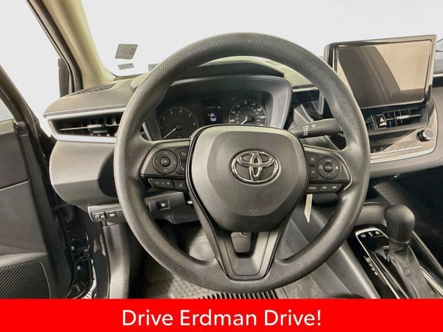 Certified 2025 Toyota Corolla LE FWD image 11