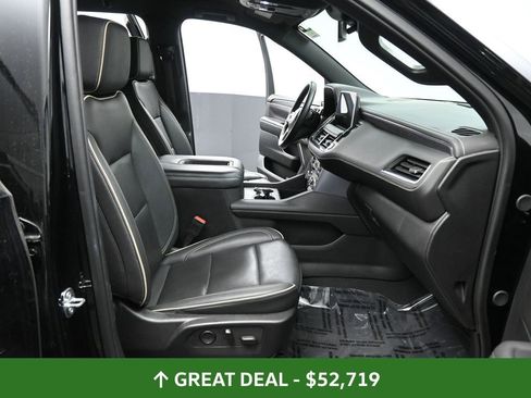 Used 2024 GMC Yukon XL SLT AWD/4WD image 22