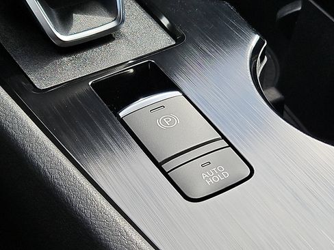 Certified 2023 Nissan Rogue S image 23