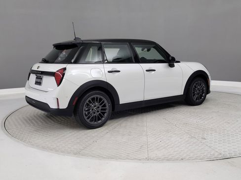 New 2026 MINI Cooper 4-Door Hardtop image 6