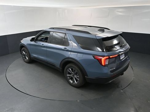 New 2026 Ford Explorer Active w/ Active Comfort Package AWD/4WD image 31