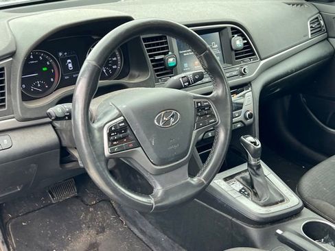 Used 2018 Hyundai Elantra Value Edition image 12