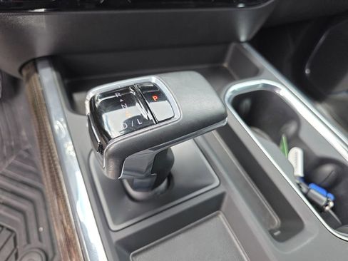 Certified 2025 Chevrolet Silverado 1500 LT Trail Boss w/ LT Trail Boss Premium Package AWD/4WD image 21