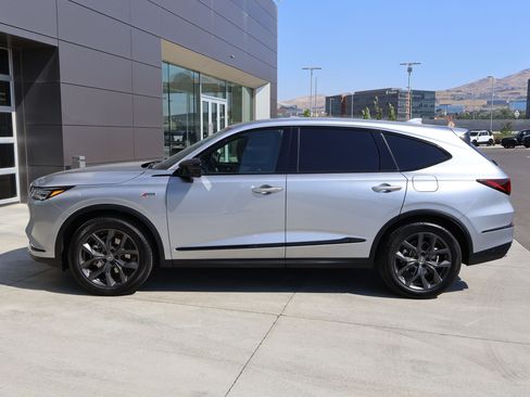 Used 2022 Acura MDX A-Spec AWD/4WD image 9
