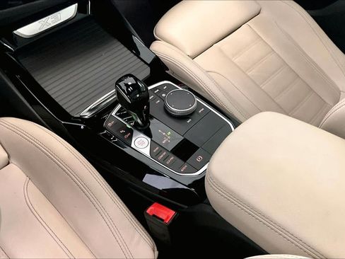 Used 2024 BMW X3 sDrive30i w/ Premium Package RWD image 15