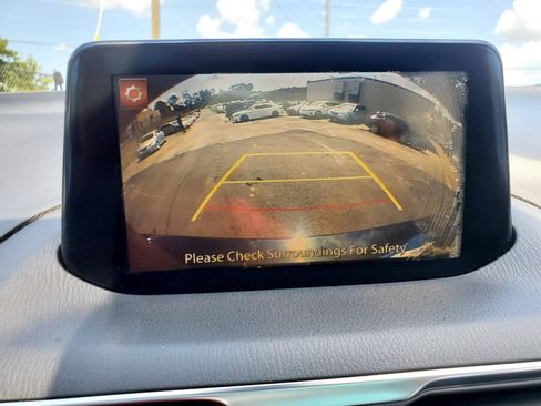 Used 2017 MAZDA MAZDA3 Grand Touring w/ Premium Equipment Package FWD image 46