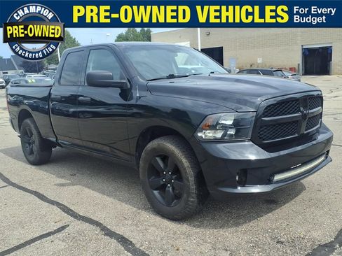 Used 2019 RAM 1500 Express w/ Express Value Package AWD/4WD image 1