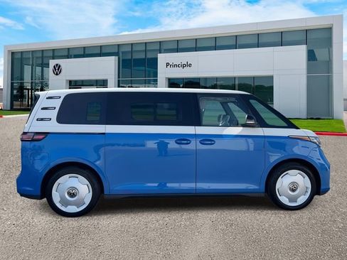 New 2025 Volkswagen ID. Buzz 1st Edition image 3