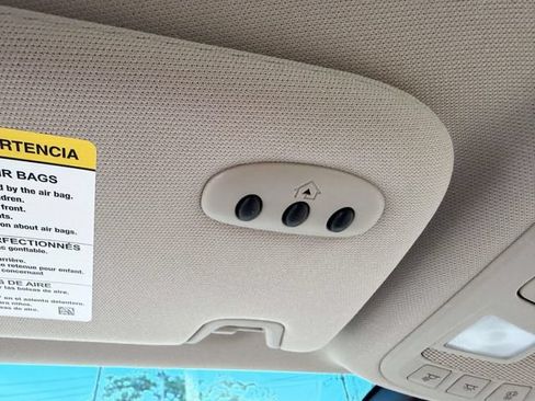 Used 2020 Lincoln MKZ Reserve FWD image 28