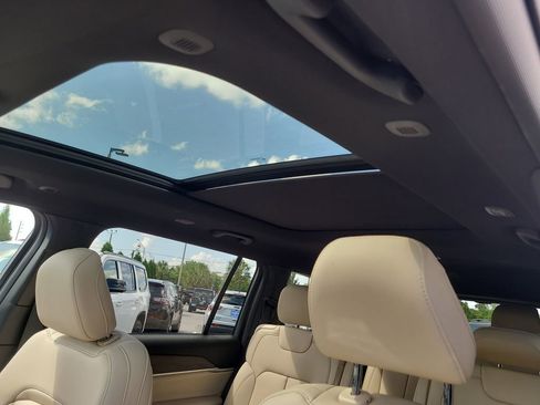 New 2026 Jeep Grand Cherokee L Limited AWD/4WD image 25