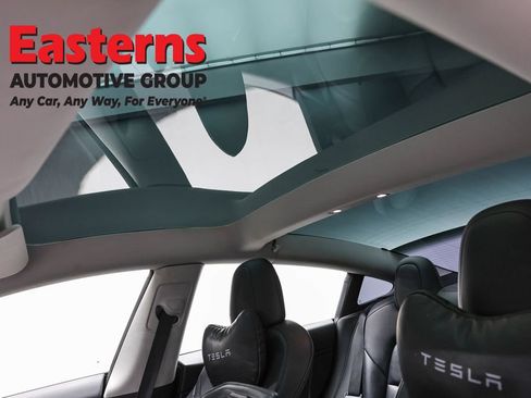 Used 2023 Tesla Model 3 Standard Range RWD image 27