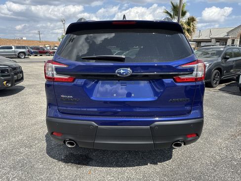 New 2026 Subaru Ascent Premium image 5