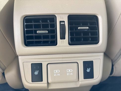 Used 2019 Subaru Outback 3.6R Limited w/ Popular Package #2 image 9