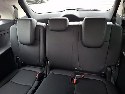 Used 2026 Honda Odyssey EX-L image 10