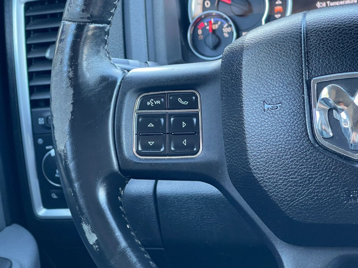 Used 2014 RAM 2500 SLT w/ Luxury Group AWD/4WD image 38