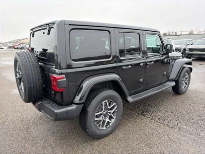 New 2026 Jeep Wrangler Unlimited Sahara w/ Technology Group