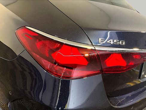 New 2027 Mercedes-Benz E 450 4MATIC Sedan image 5