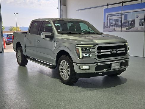 Used 2024 Ford F150 Lariat w/ FX4 Off-Road Package AWD/4WD image 2