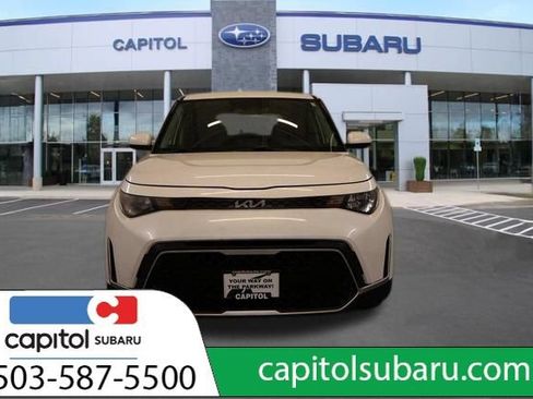 Used 2023 Kia Soul LX w/ LX Technology Package FWD image 8