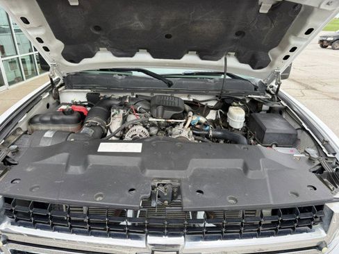 Used 2009 Chevrolet Silverado 3500 W/T image 17