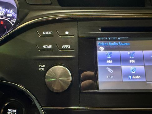 Used 2015 Toyota Avalon XLE image 45