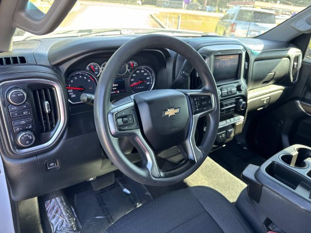 Used 2020 Chevrolet Silverado 1500 LT AWD/4WD image 22