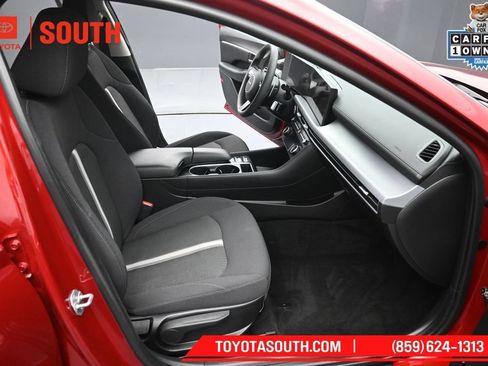 Used 2024 Hyundai Sonata SEL FWD image 30