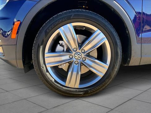 Used 2021 Volkswagen Tiguan SEL w/ 3-Row Tiguan MDO Package image 10