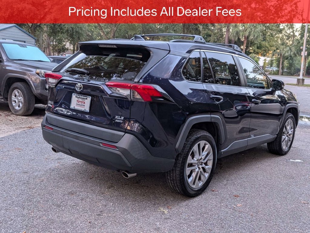 Certified 2023 Toyota RAV4 XLE Premium AWD/4WD image 5