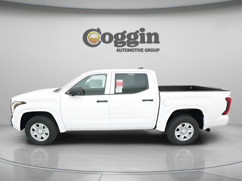 New 2026 Toyota Tundra SR image 5