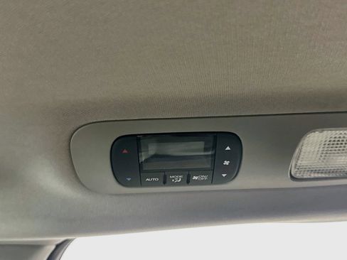 Used 2023 Honda Odyssey Touring image 34