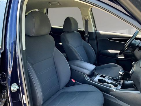 Used 2020 Kia Sorento S FWD image 26