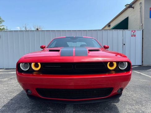 Used 2018 Dodge Challenger SXT w/ Blacktop Package RWD image 11
