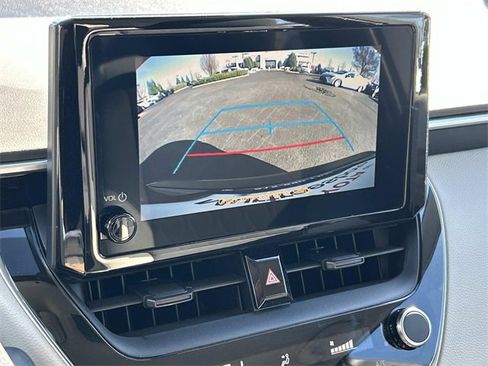 Used 2023 Toyota Corolla LE image 20
