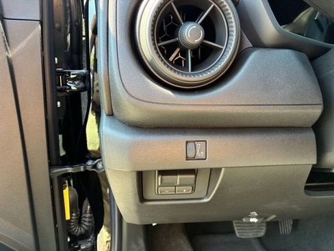 New 2026 Chevrolet Colorado Trail Boss AWD/4WD image 11