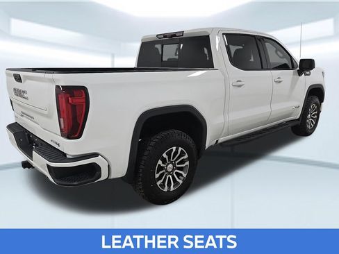 Used 2022 GMC Sierra 1500 AT4 w/ AT4 Premium Package AWD/4WD image 2