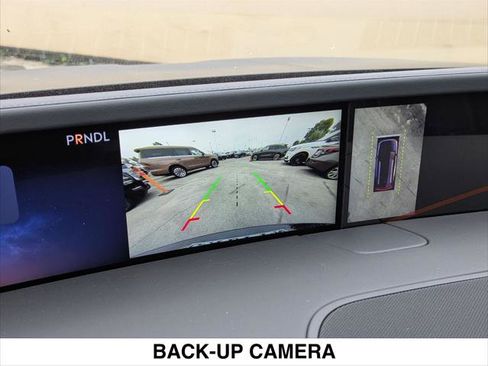 New 2026 Lincoln Nautilus Premier image 9