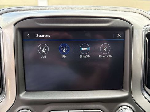 Used 2021 Chevrolet Silverado 1500 RST w/ Redline Edition AWD/4WD image 18