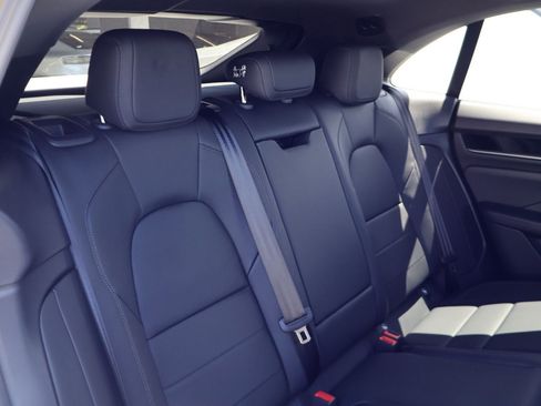 Certified 2025 Porsche Macan Electric RWD image 22