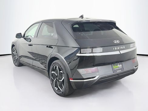 Used 2024 Hyundai Ioniq 5 SEL RWD image 5