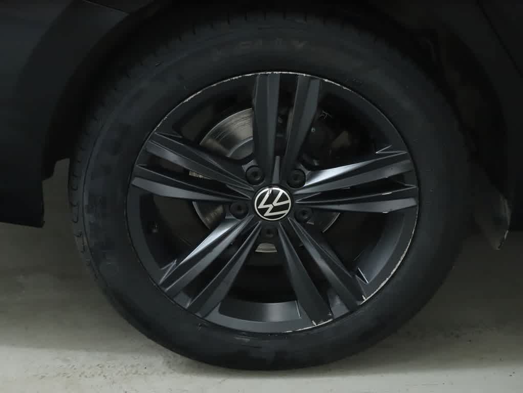 Used 2024 Volkswagen Jetta SE FWD image 12