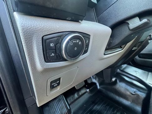 Used 2018 Ford F150 XL w/ Equipment Group 101A Mid image 24