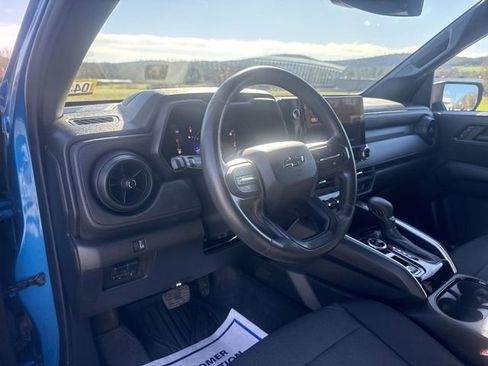 Used 2023 Chevrolet Colorado Trail Boss w/ Advanced Trailering Package AWD/4WD image 10